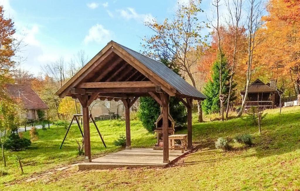Holiday Home Cancarevic ラブナ・ゴラ エクステリア 写真